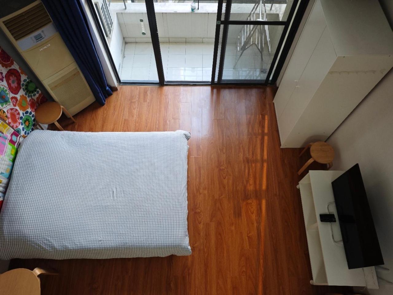 Inestin Xinjinqiao Road 4*